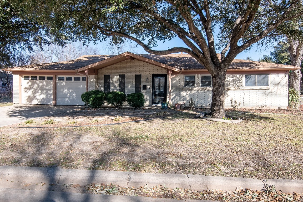 6521 Allena Lane Richland Hills TX 76118