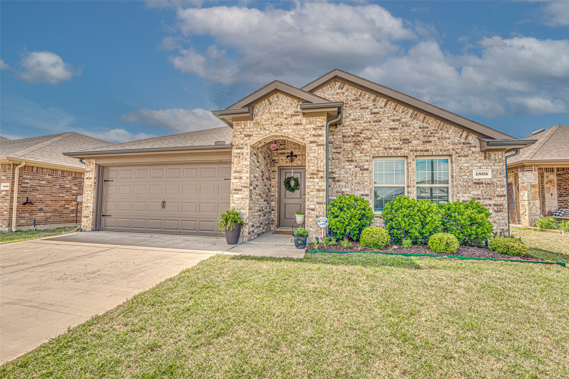 1805 Yale Street Farmersville TX 75442