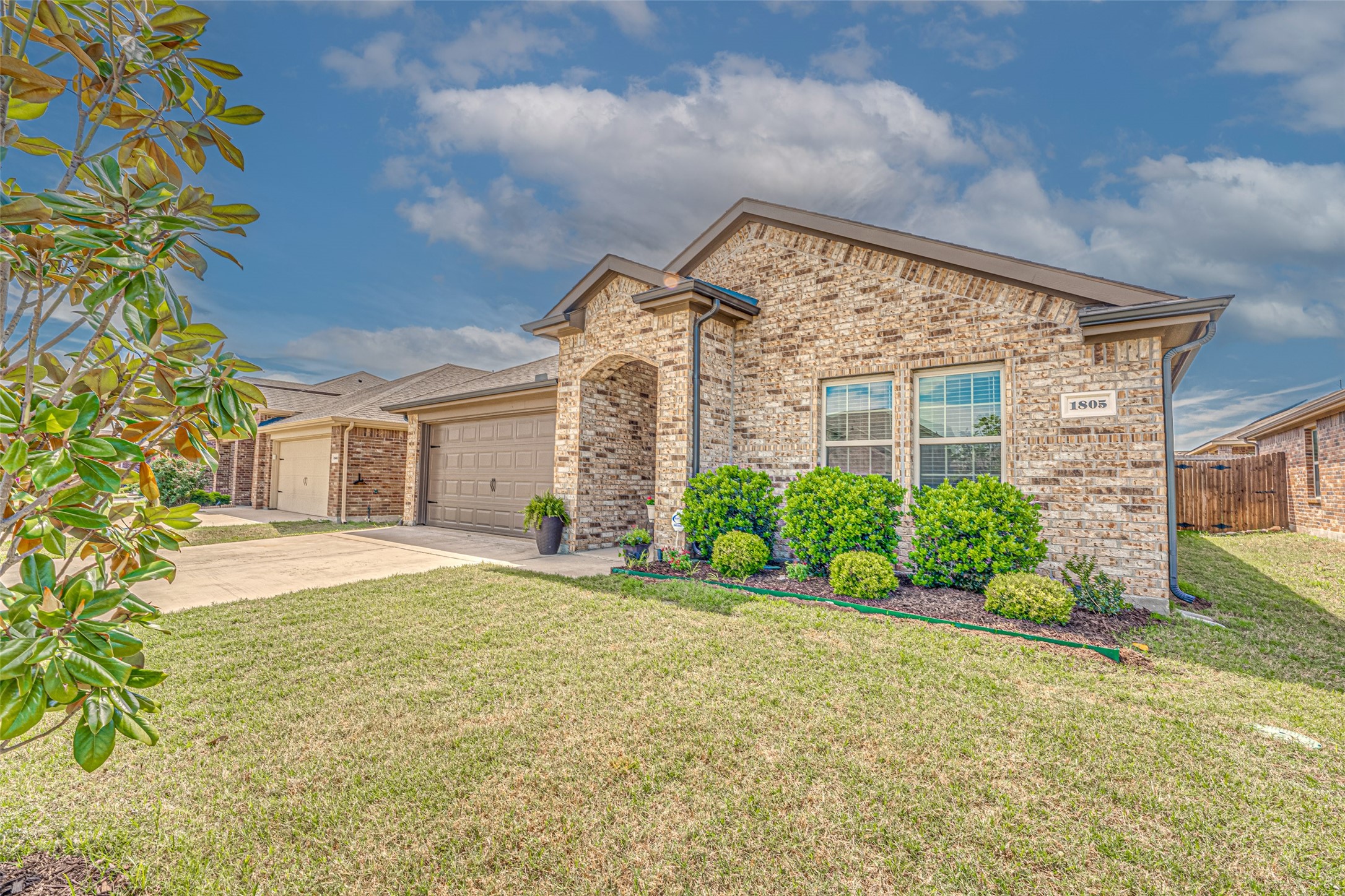 1805 Yale Street Farmersville TX 75442