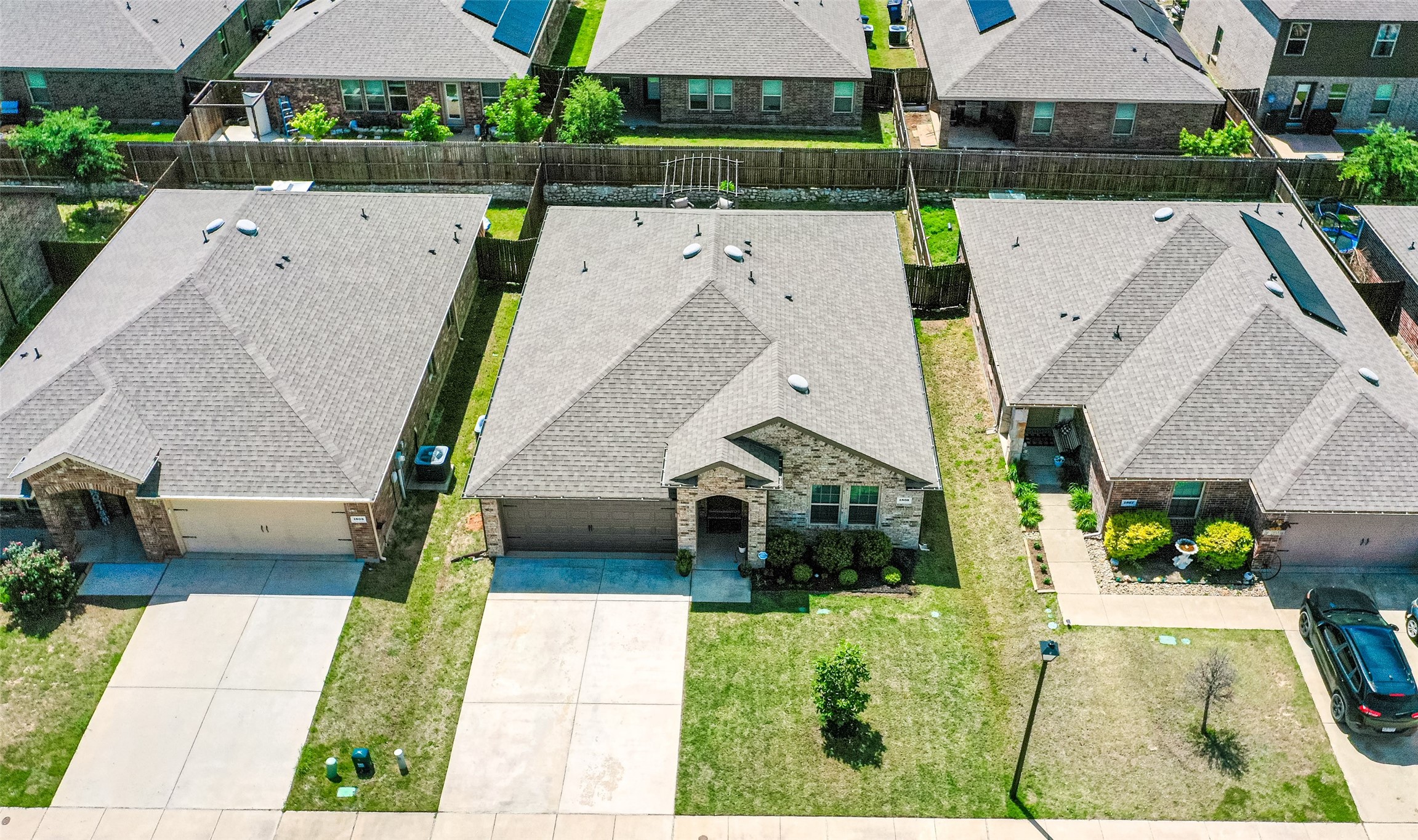 1805 Yale Street Farmersville TX 75442