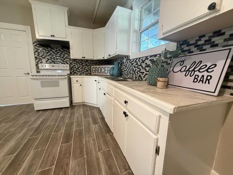 805 W Green Street Palestine TX 75801