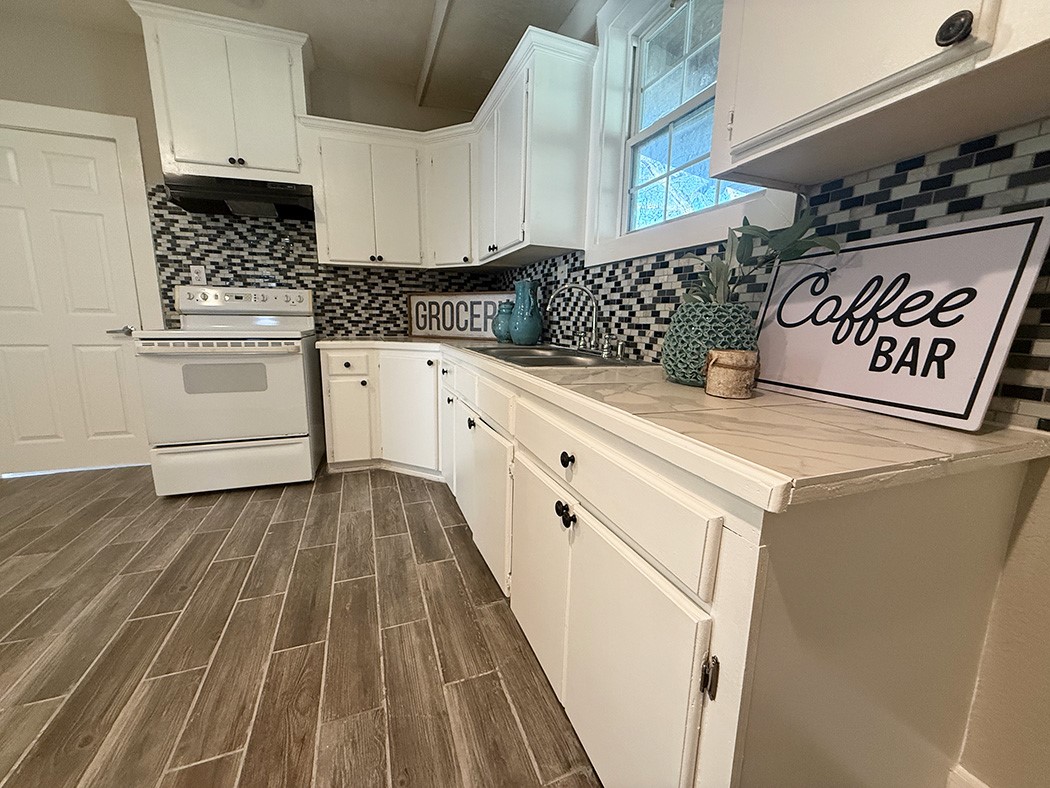 805 W Green Street Palestine TX 75801