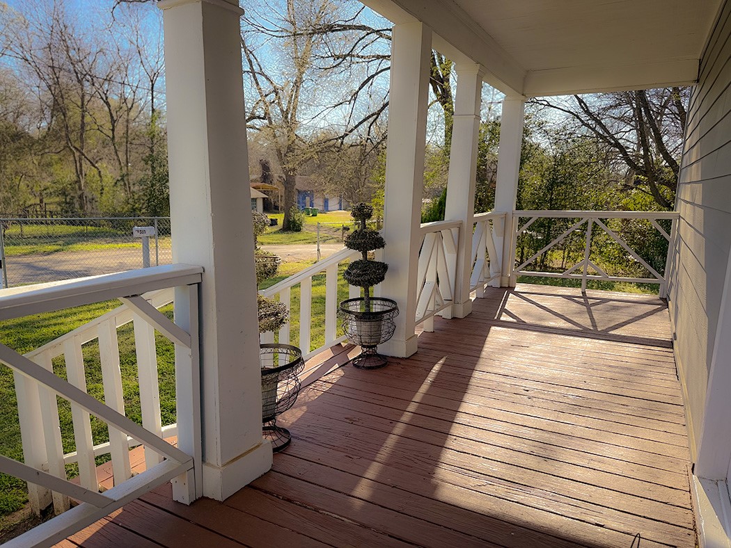 805 W Green Street Palestine TX 75801