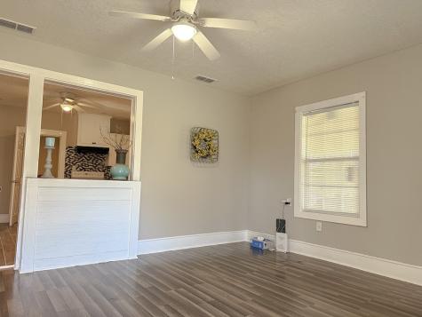 805 W Green Street Palestine TX 75801