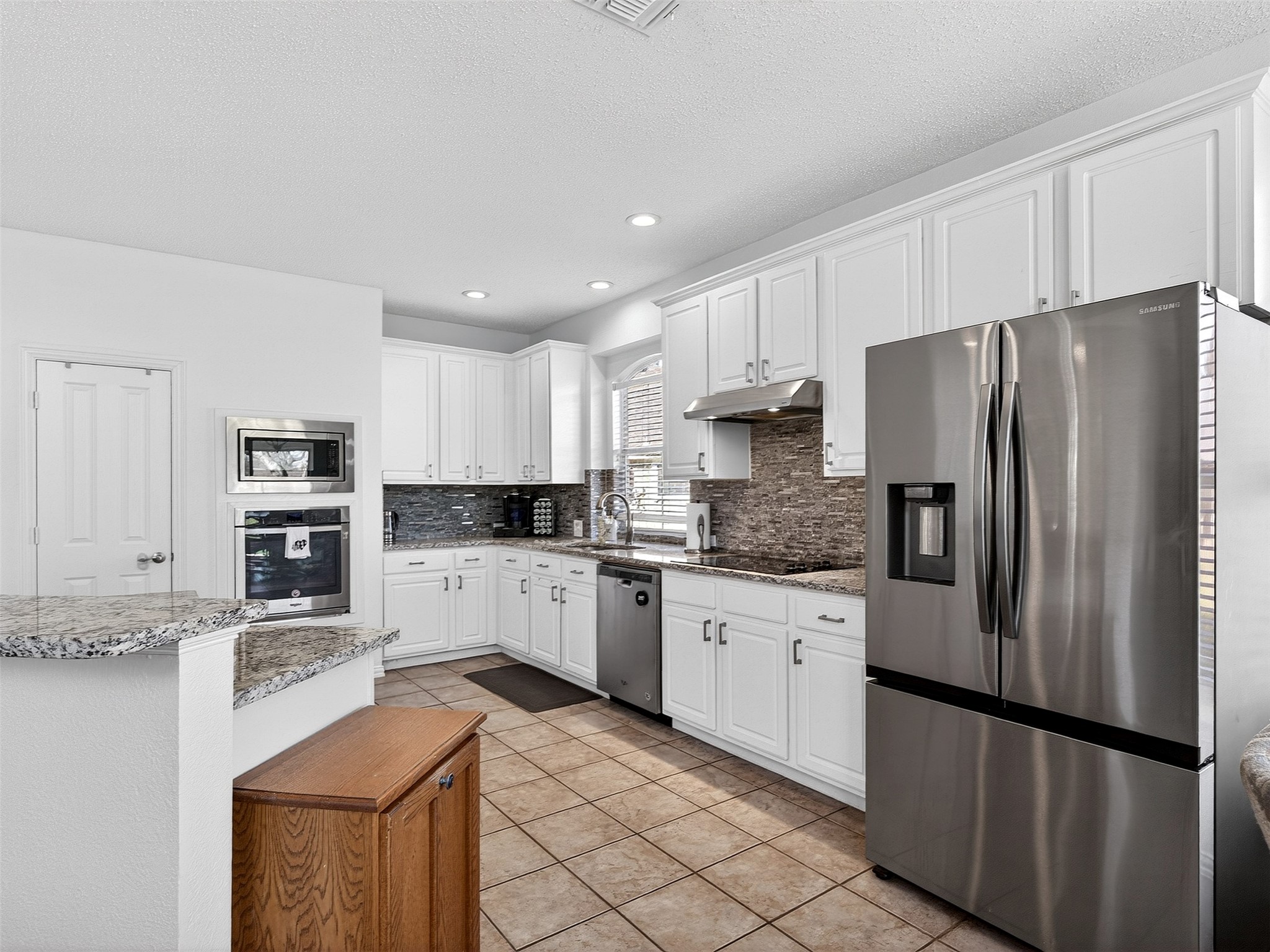 6404 Stone Creek Meadow Court Fort Worth TX 76137