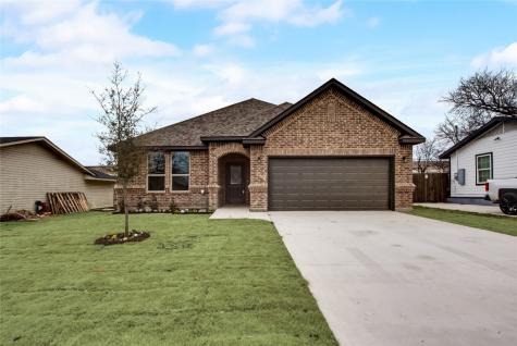 726 Tapley Street Grand Prairie TX 75051
