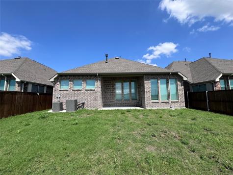 17305 Texas Pistache Drive Dallas TX 75252