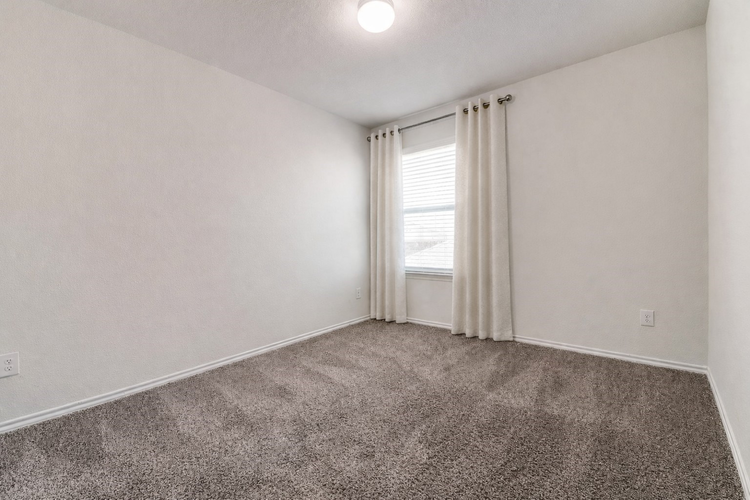 914 Decker Drive Fate TX 75189