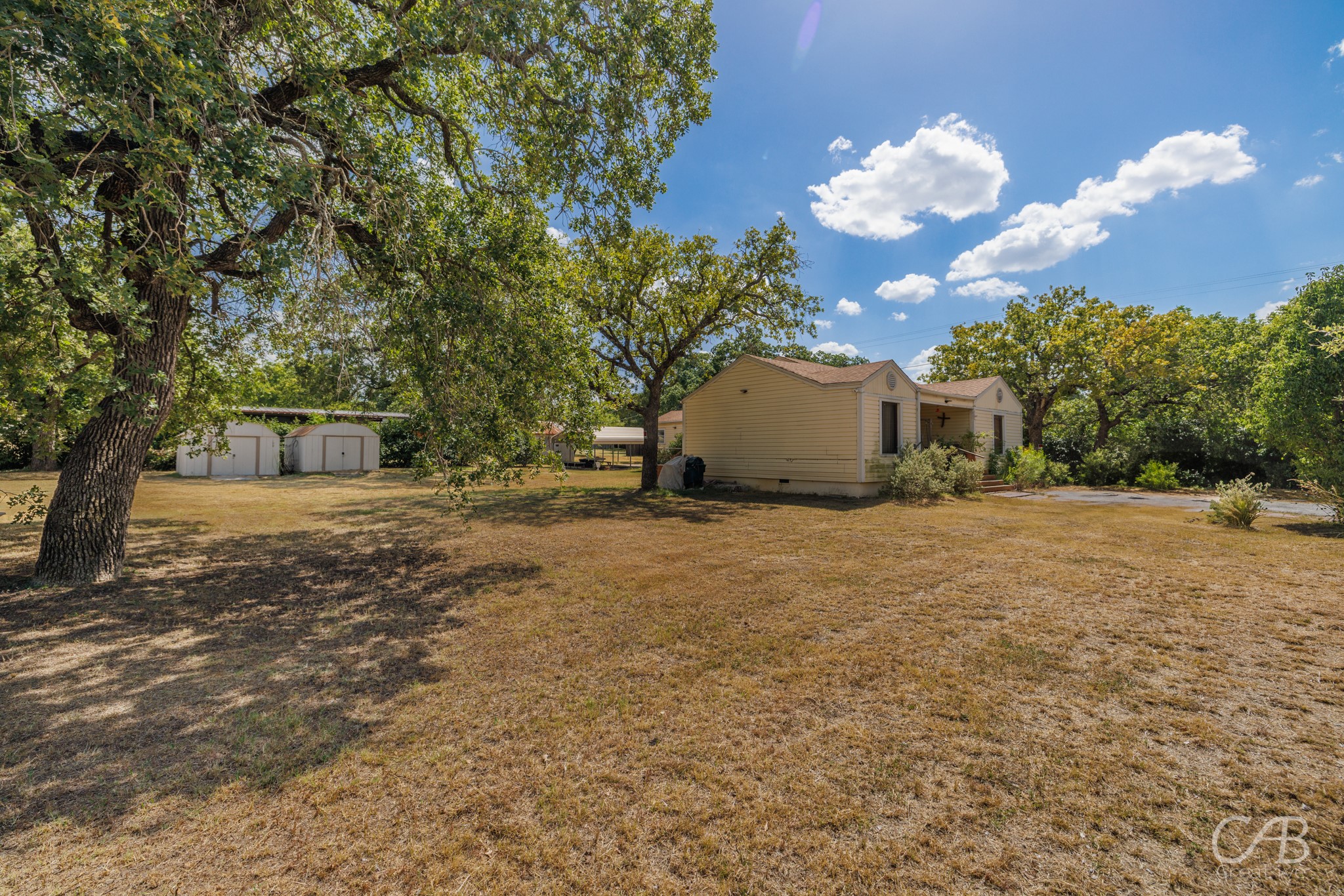 1406 W Commerce Street Eastland TX 76448