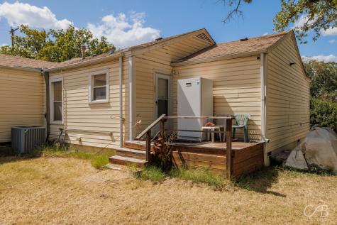 1406 W Commerce Street Eastland TX 76448