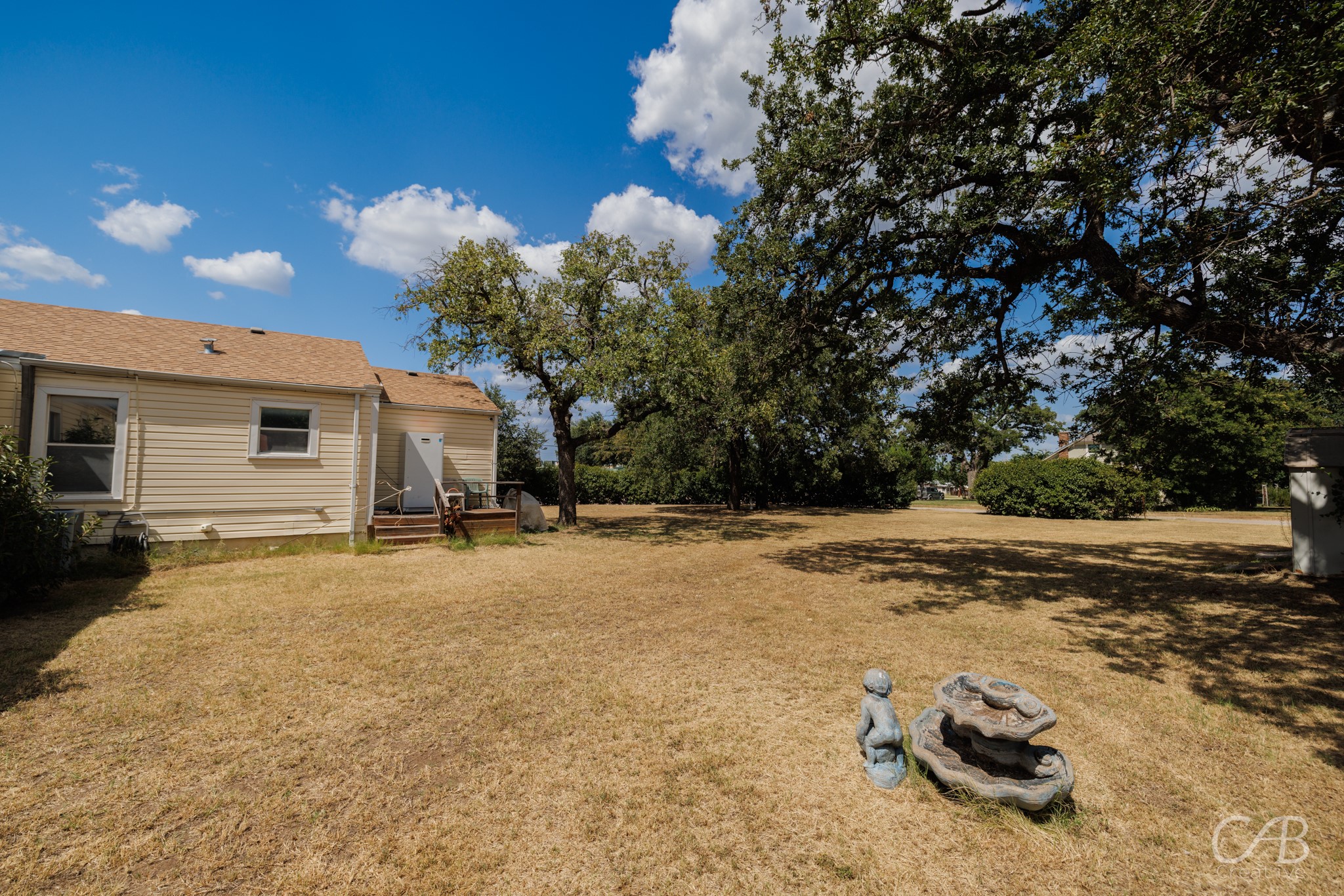 1406 W Commerce Street Eastland TX 76448