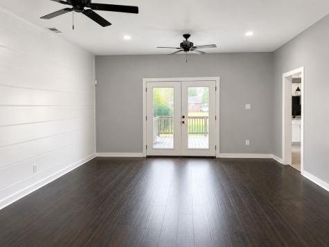202 4th Street Joshua TX 76058
