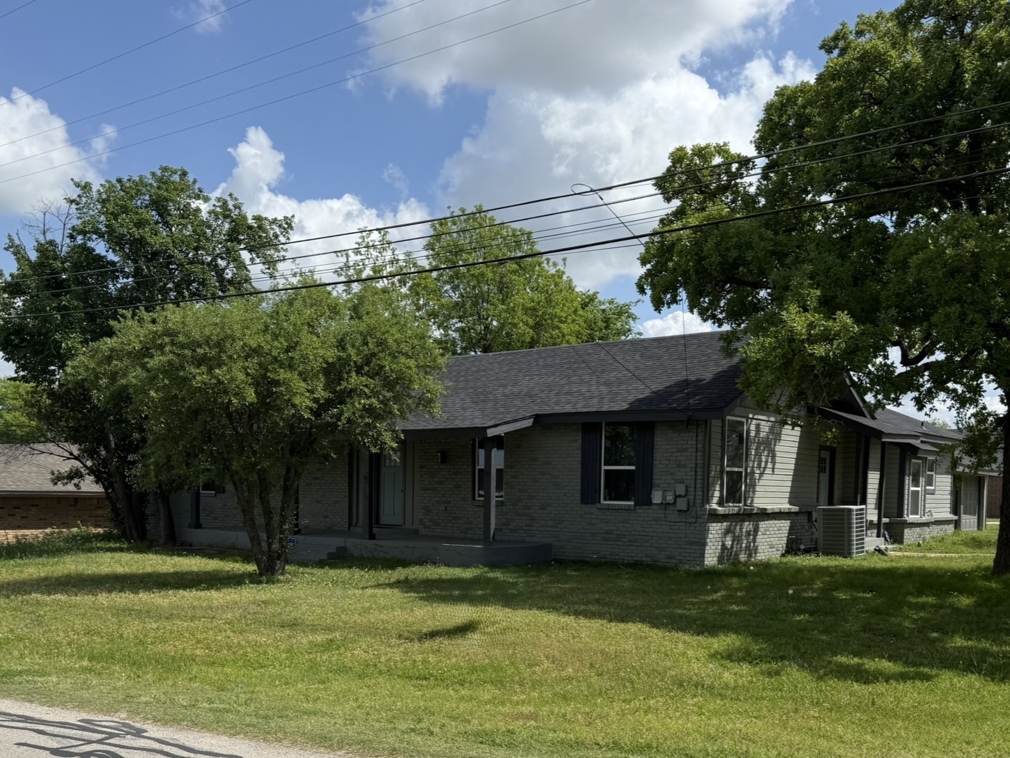 202 4th Street Joshua TX 76058