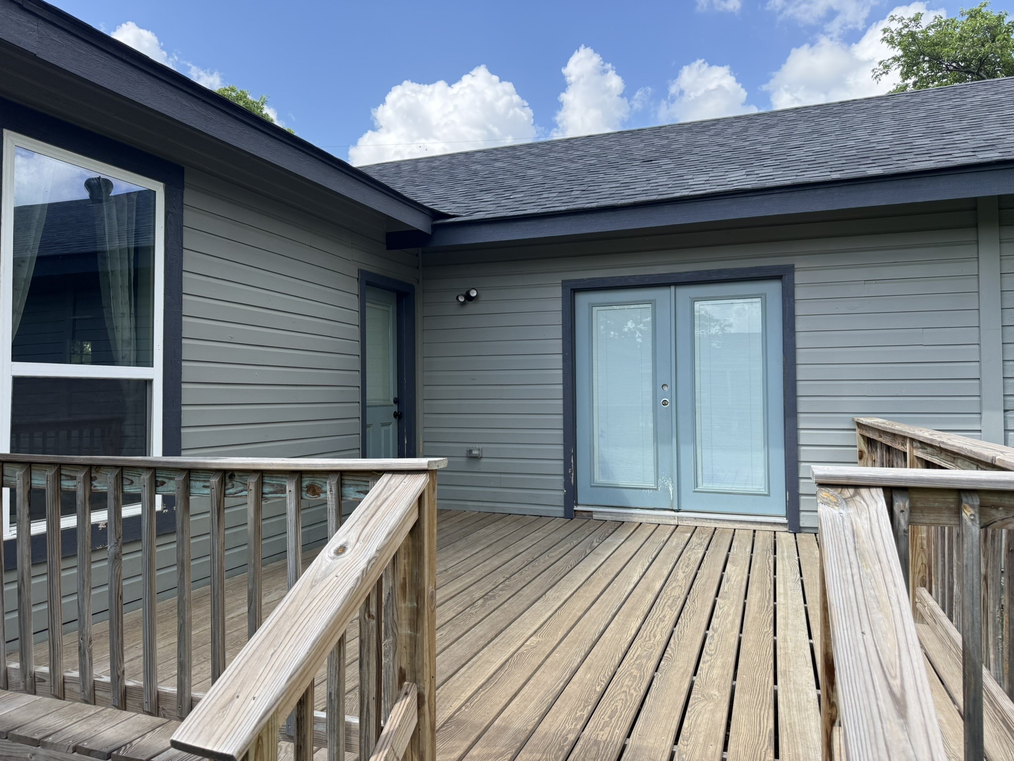 202 4th Street Joshua TX 76058