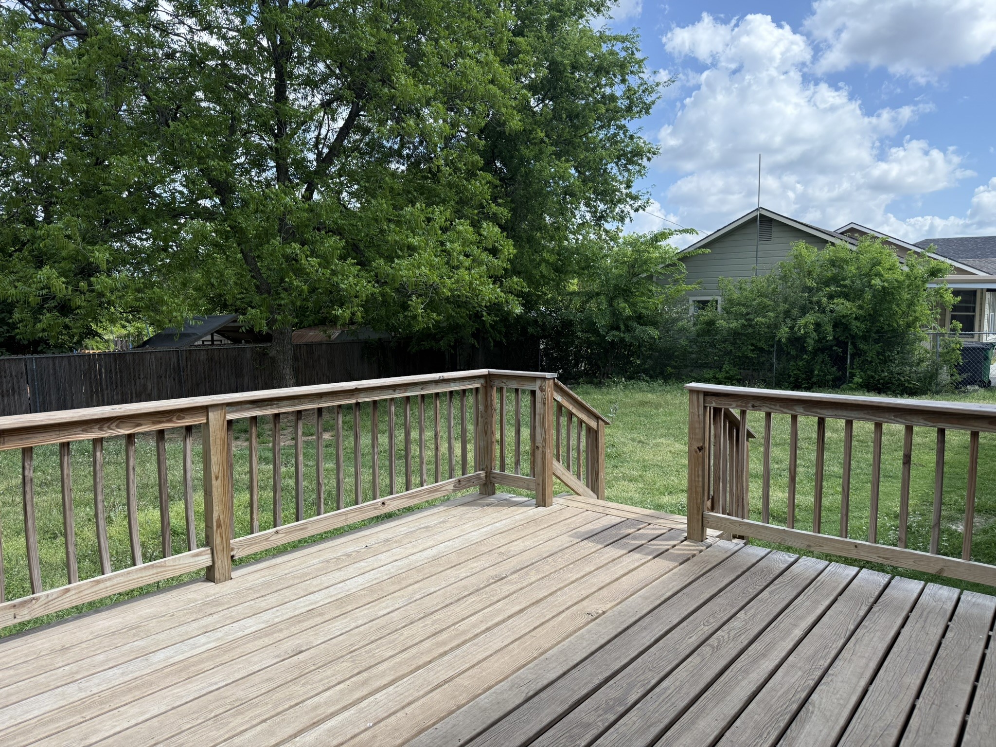 202 4th Street Joshua TX 76058