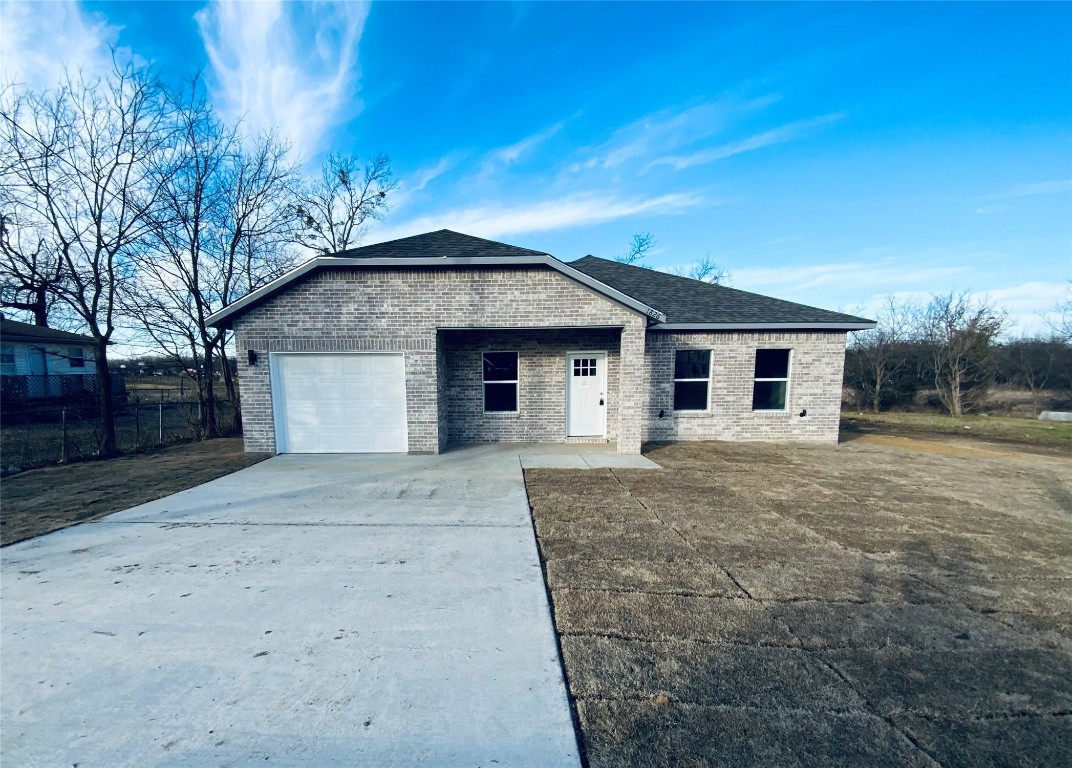 1826 College Street Greenville TX 75401