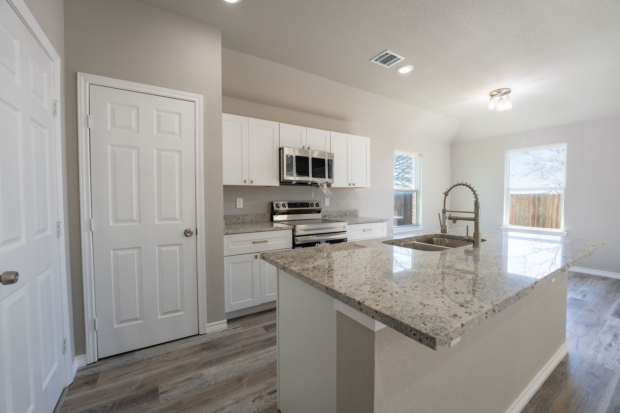 1032 Springview Lane Mabank TX 75147