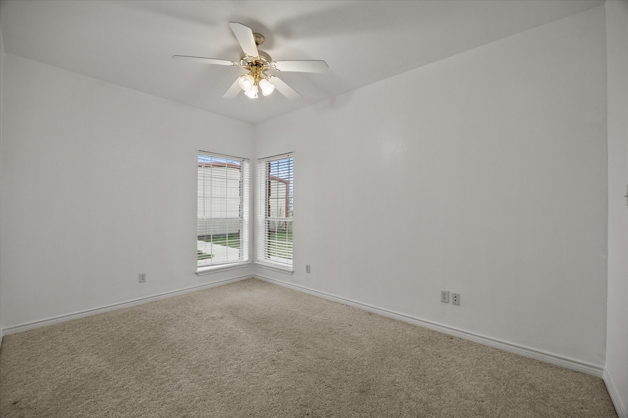 1130 County Road 4945 Leonard TX 75452
