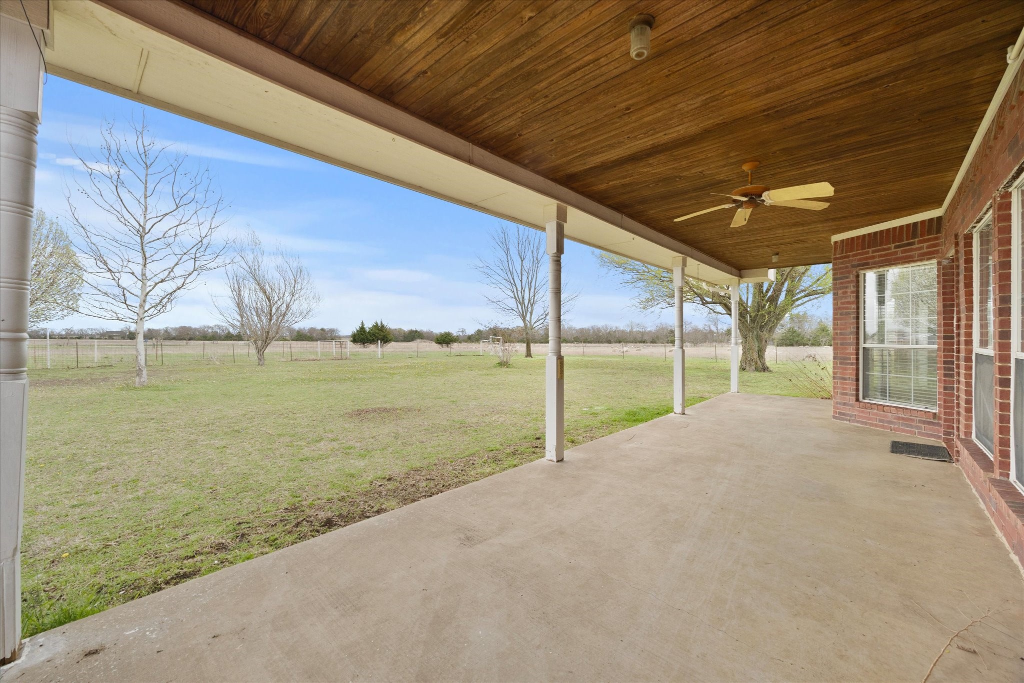 1130 County Road 4945 Leonard TX 75452