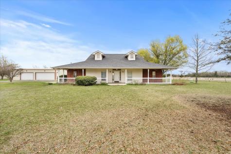 1130 County Road 4945 Leonard TX 75452