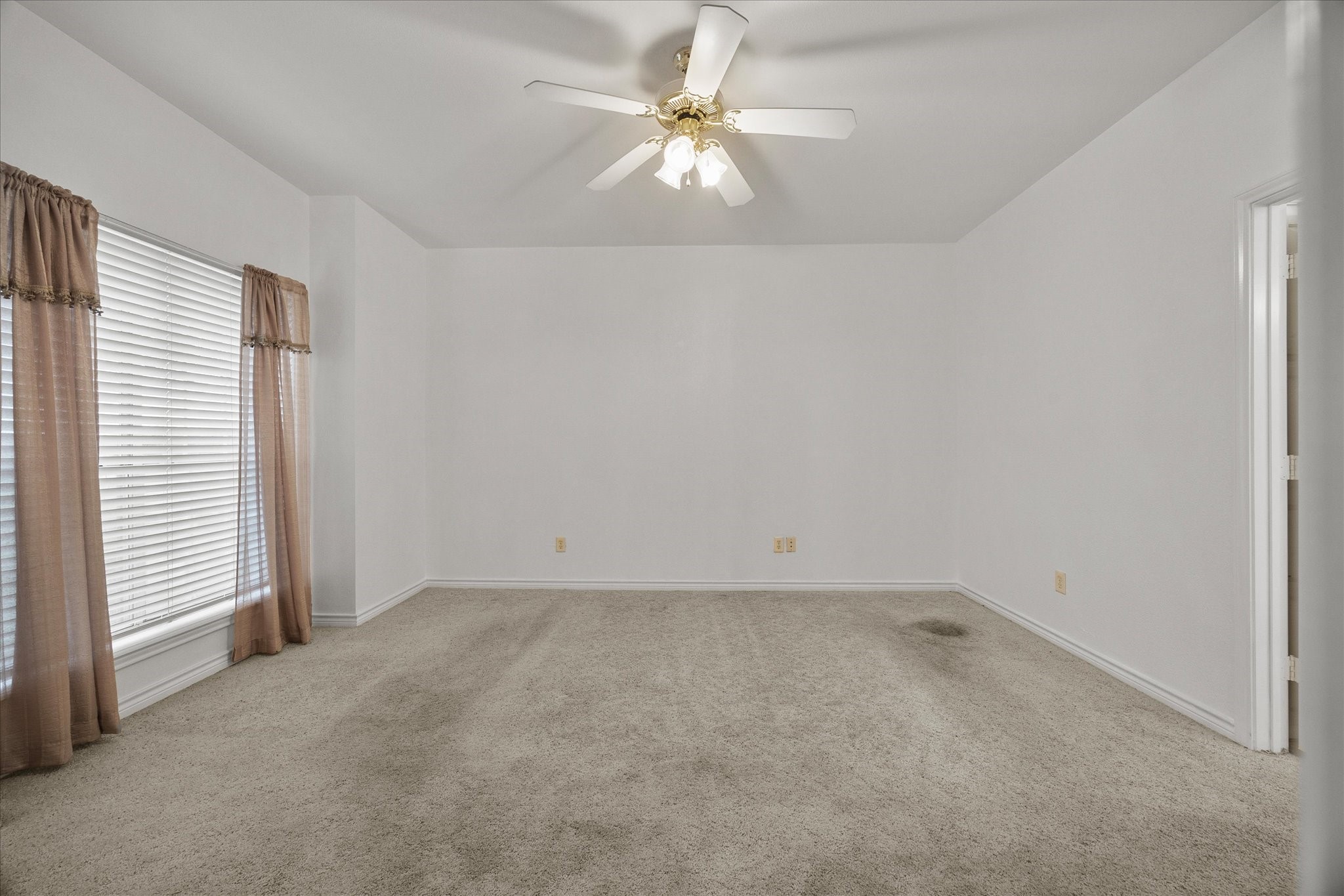 1130 County Road 4945 Leonard TX 75452