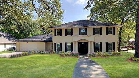 2605 Westwood Drive Arlington TX 76012