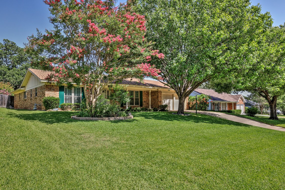 5636 Wedgmont Circle N Fort Worth TX 76133
