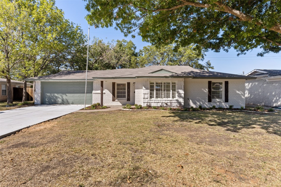 6829 Briley Drive North Richland Hills TX 76180