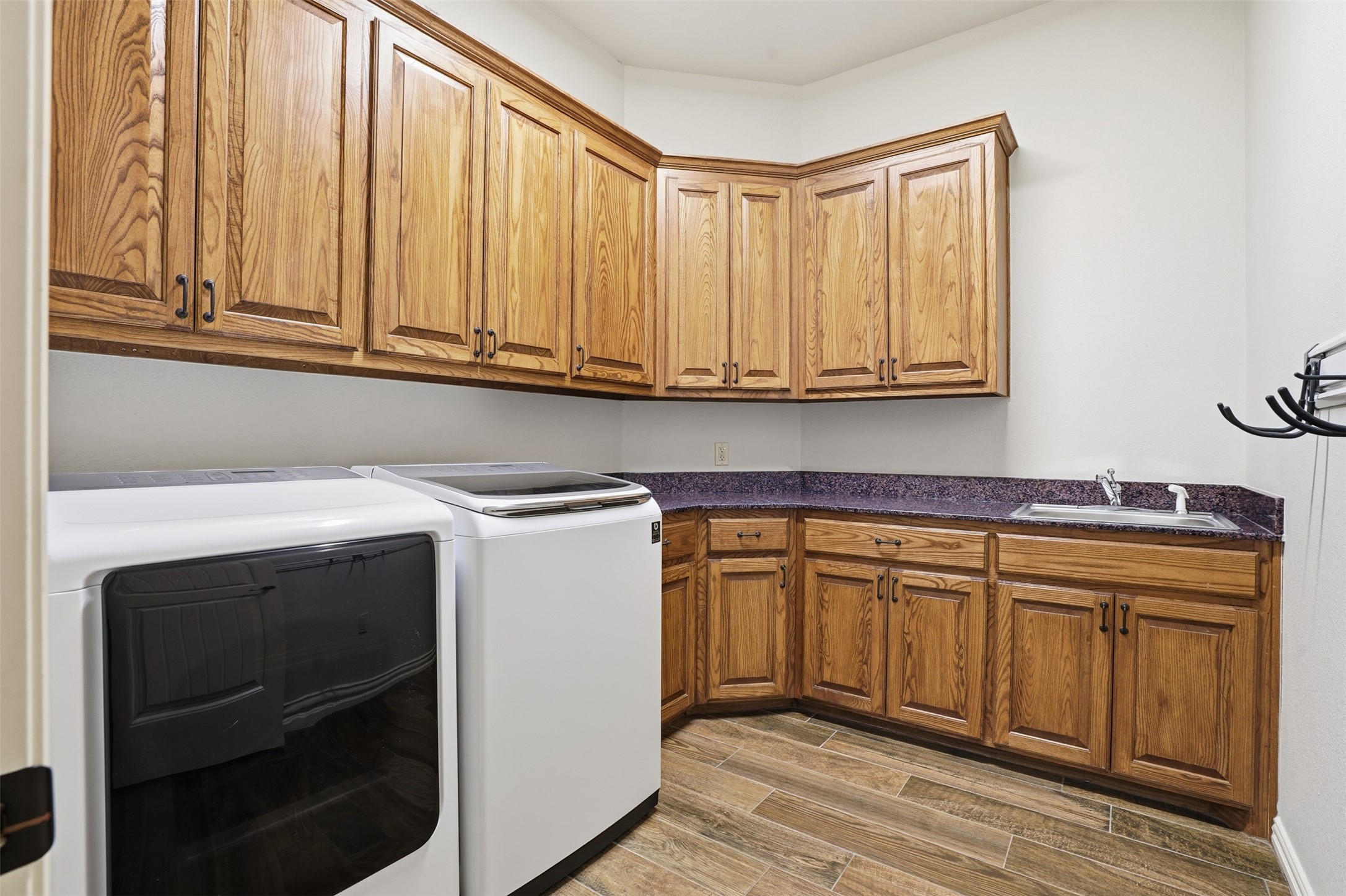 4519 Cimmaron Trail Granbury TX 76049