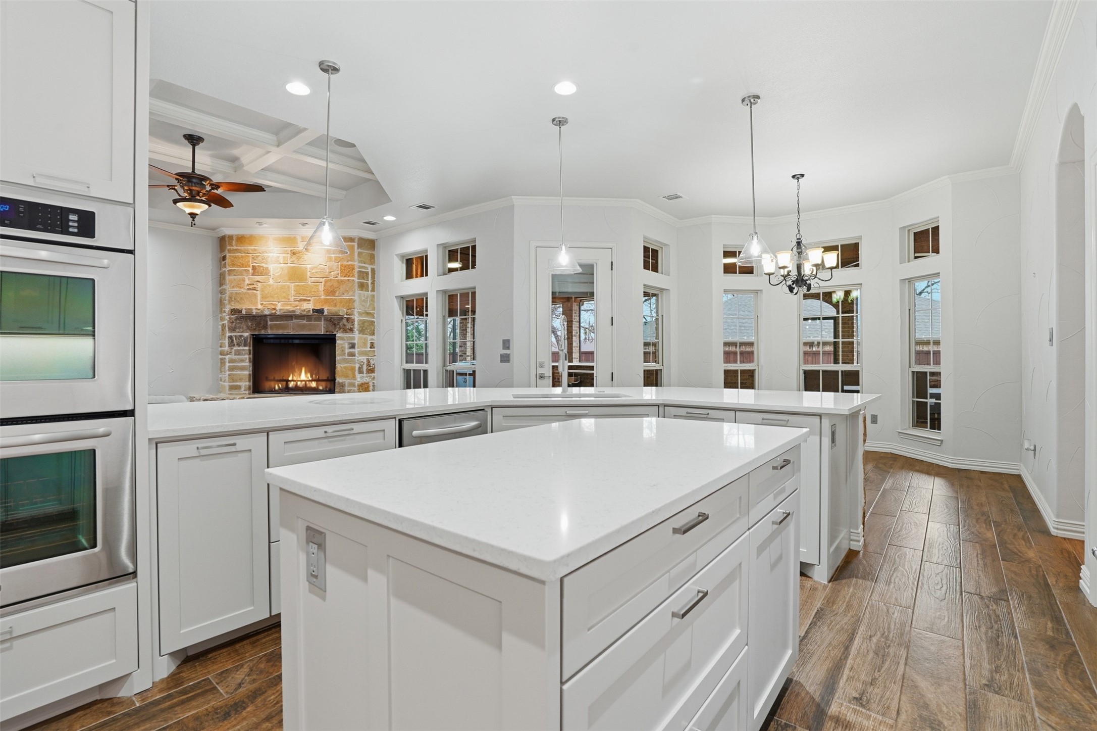 4519 Cimmaron Trail Granbury TX 76049