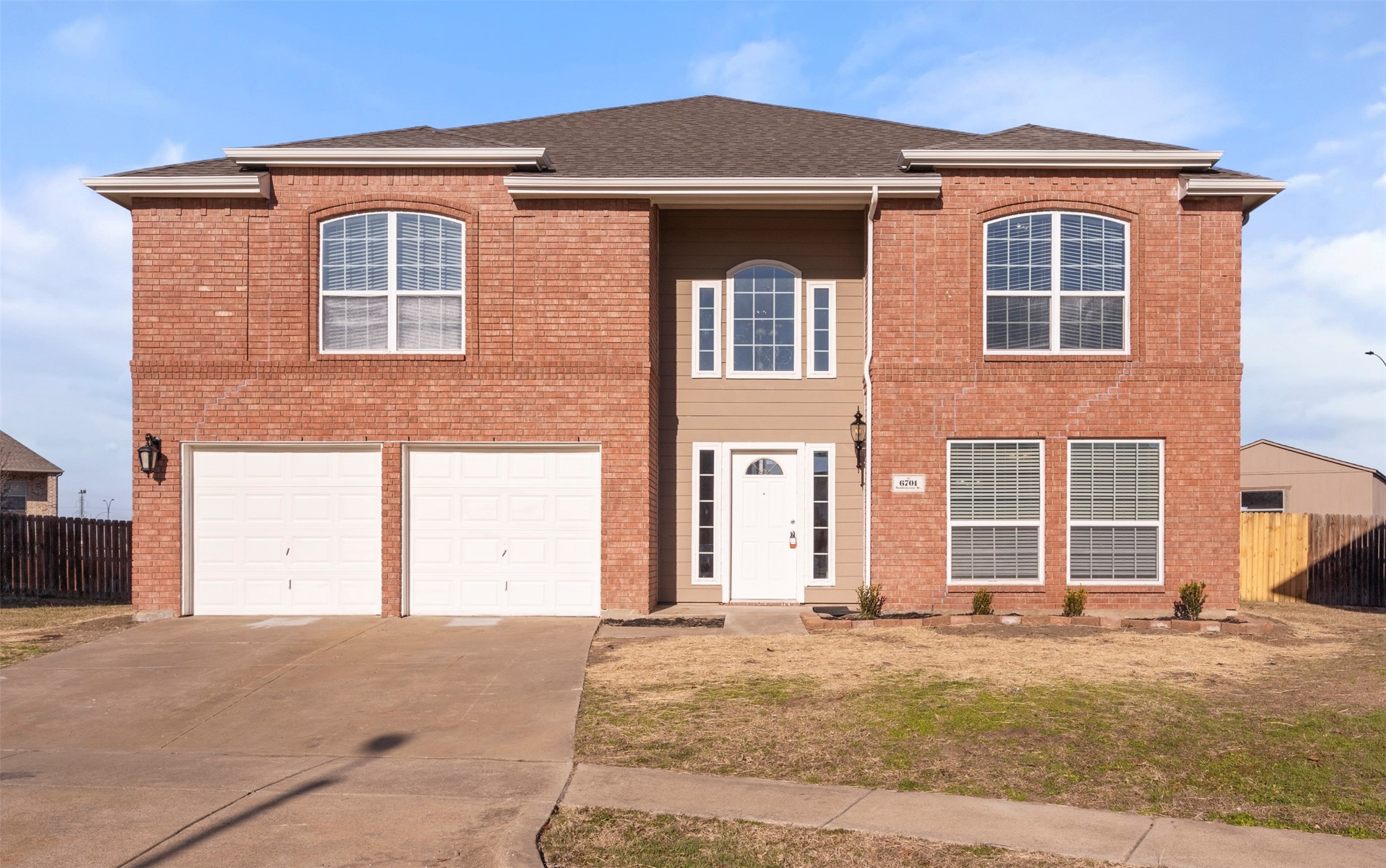 6701 Meadowcrest Drive Arlington TX 76002