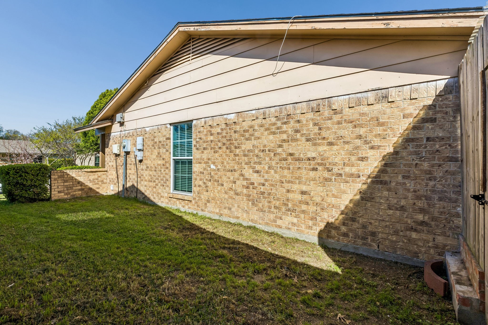 2206 Richbrook Drive Garland TX 75044