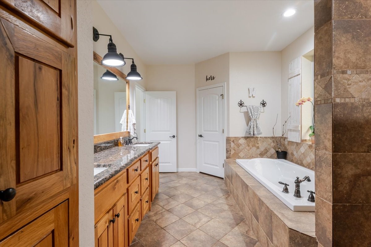 318 E Lone Star Road Poolville TX 76487