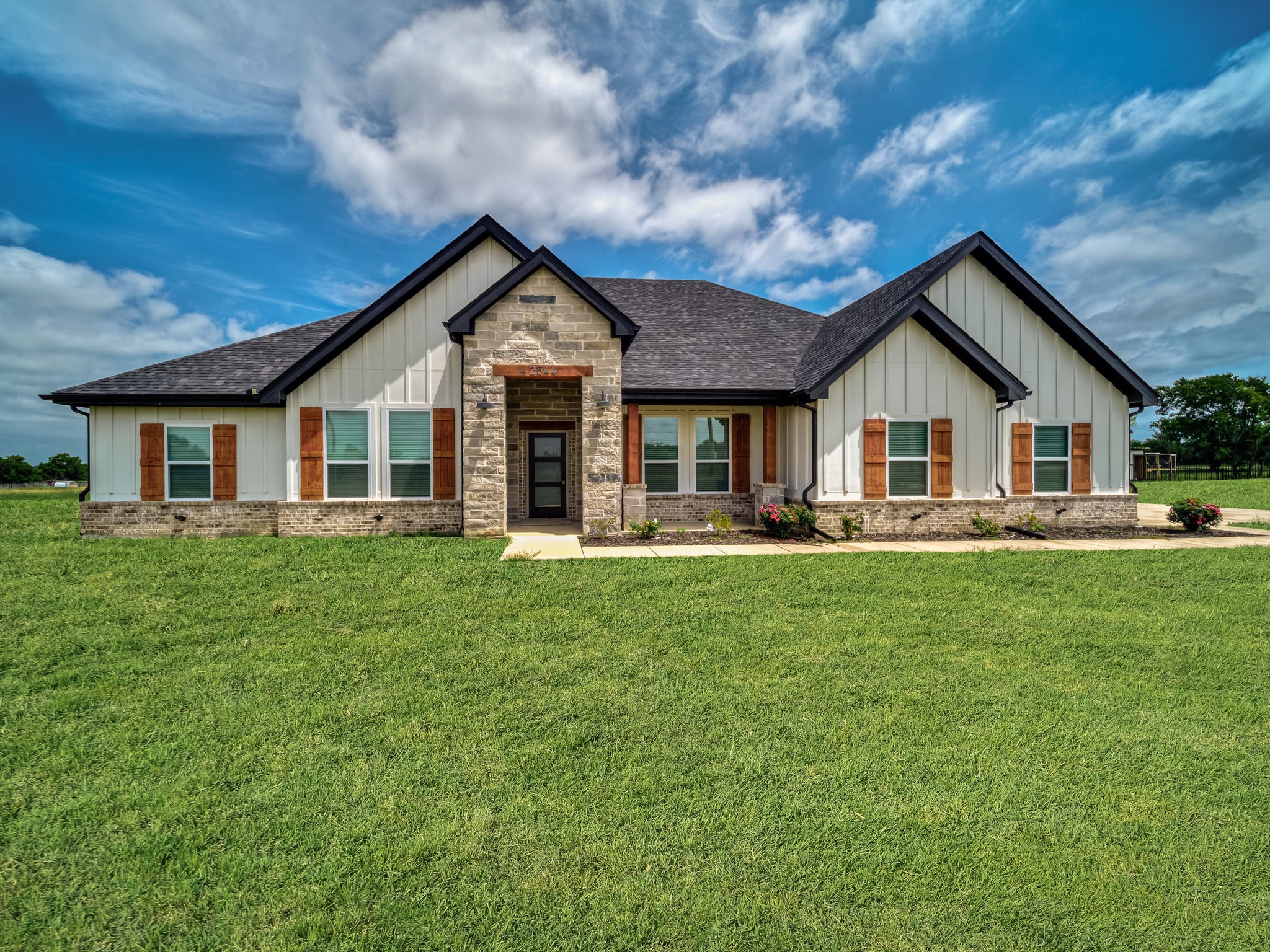 2544 W Fm 1566 Celeste TX 75423