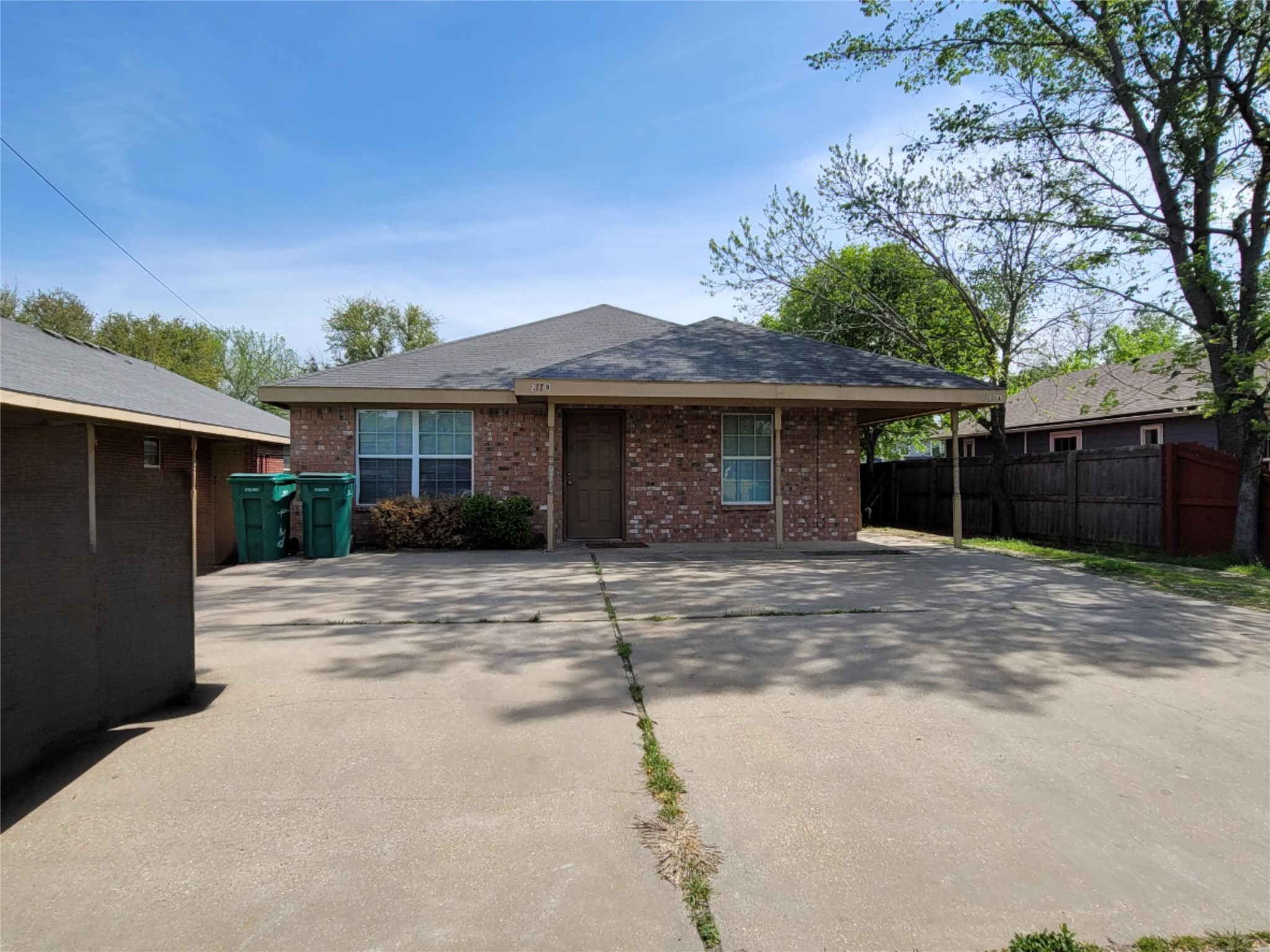 217 E Craven Avenue Lacy Lakeview TX 76705