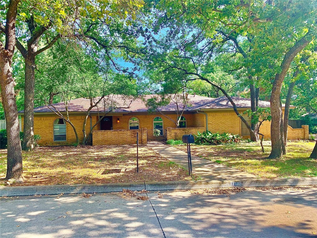 1709 Avalon Drive Colleyville TX 76034