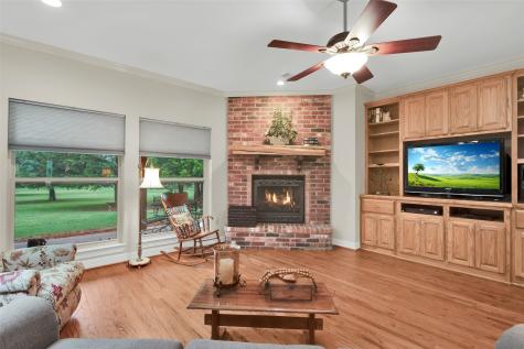 262 Briar Creek Road Whitesboro TX 76273