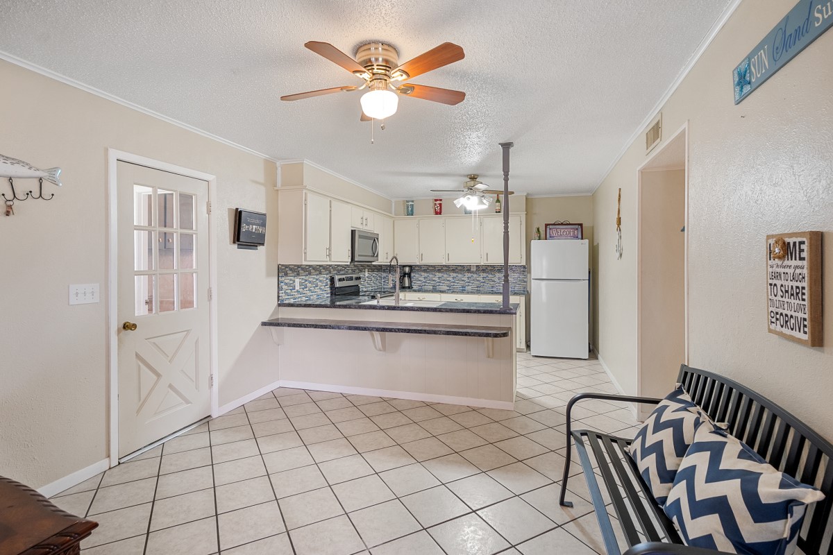 100 W Oak Acres Drive W Malakoff TX 75148