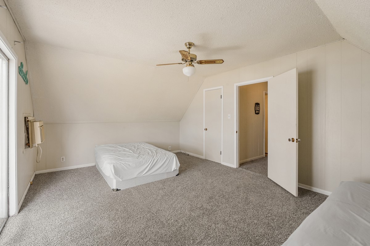 100 W Oak Acres Drive W Malakoff TX 75148