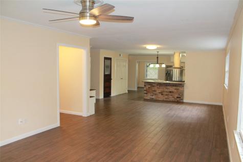 1906 Mimosa Drive Corsicana TX 75110
