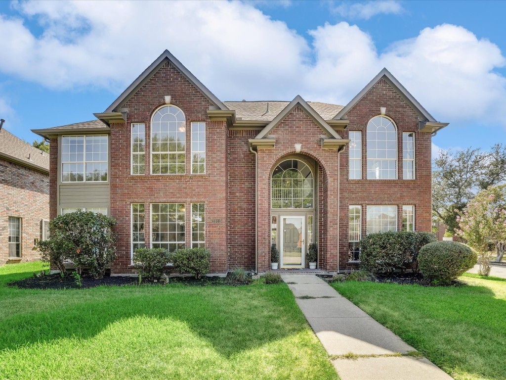 3911 Walnut Grove Lane Carrollton TX 75007
