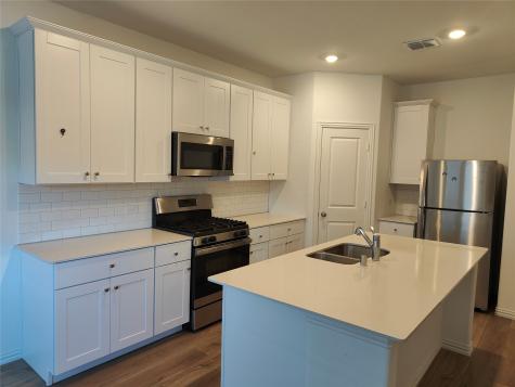 8416 Butterfly Lane Mckinney TX 75071