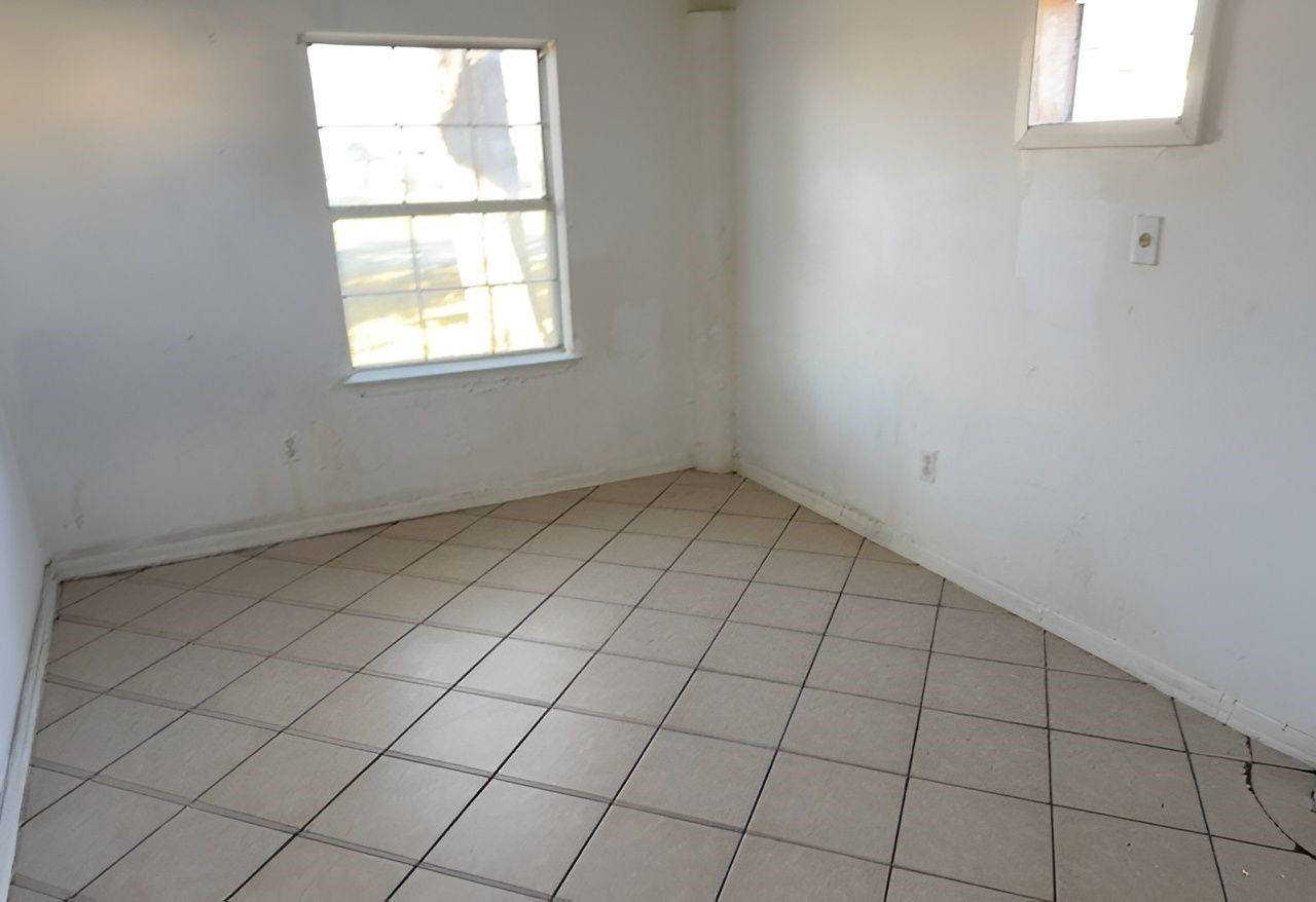 50 N Vivian Stevens Street Port Lavaca TX 77979