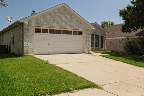 624 Bridle Trail Saginaw TX 76179
