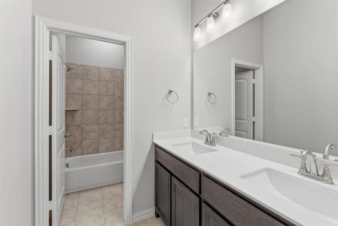 428 Guadeloupe Lane Springtown TX 76082