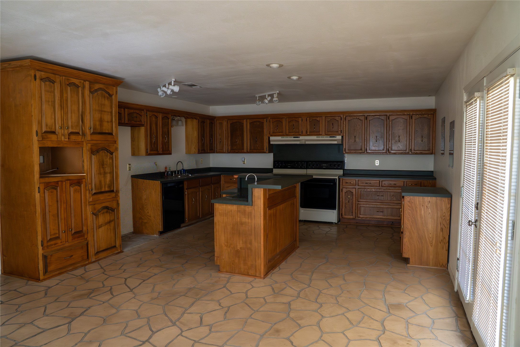 156 Wayman Drive Whitney TX 76692