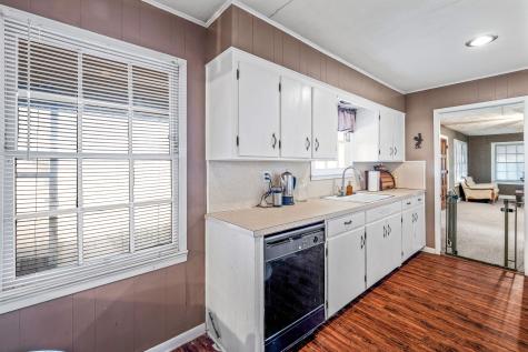 7450 E Highway 6 De Leon TX 76444