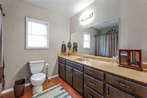 7450 E Highway 6 De Leon TX 76444