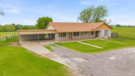 7450 E Highway 6 De Leon TX 76444