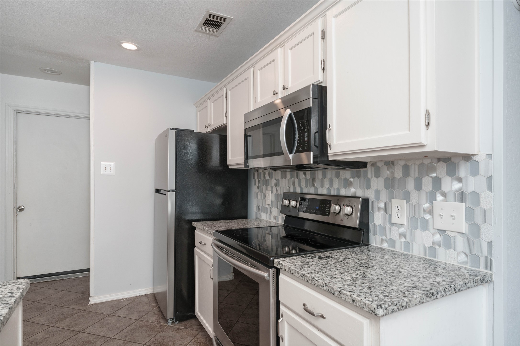 1524 Briarcrest Drive Grapevine TX 76051